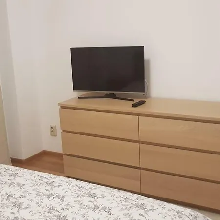 30 Strada Ghiocei Lägenhet *